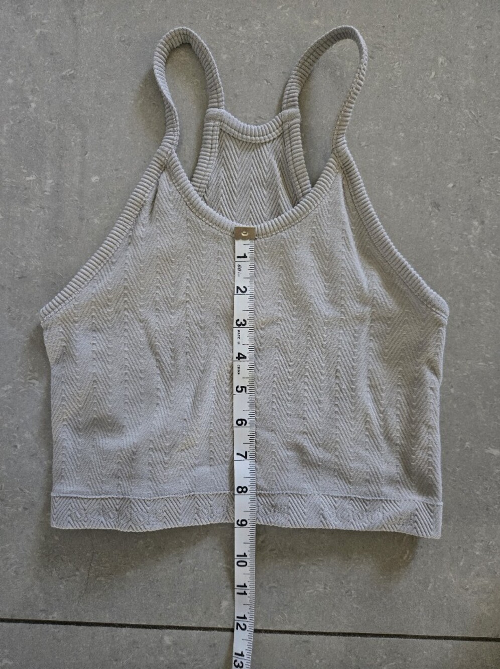 Ribbed Chevron Crop Tank - Gray